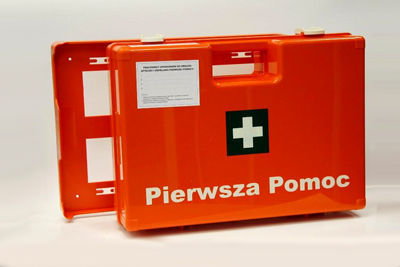 Pk-Mot PRZENOŚNA APTECZKA ZAKŁADOWA TYP K-20 z wieszakiem montowanym na ścianę