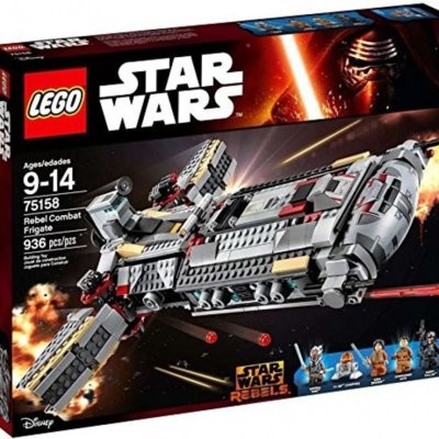 LEGO Fregata bojowa Rebeliantów 75158