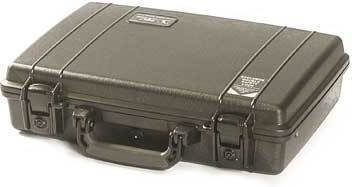 Peli 1470 z gąbką (czarny) 1470-000-110E