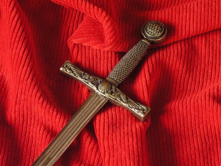 WŁOCHY PIĘKNY EXCALIBUR - NOŻYK DO LISTÓW