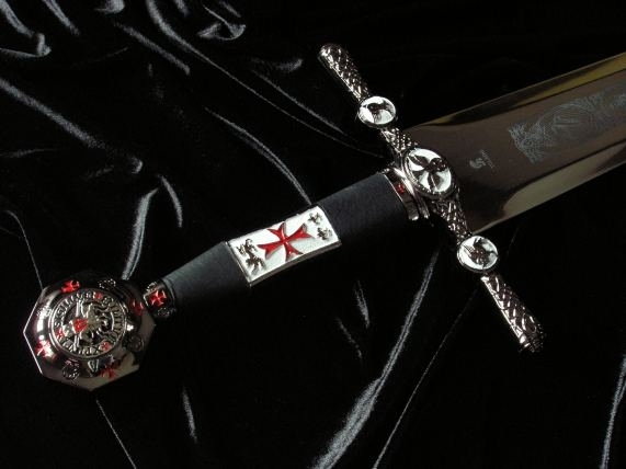 Płatnerze hiszpańscy WSPANIAŁY DUŻY MIECZ TEMPLARIUSZY