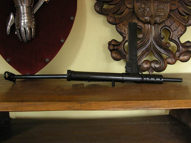 Denix Brytyjski pistolet maszynowy Sten MK2 -