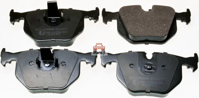 DENCKERMANN Klocki hamulcowe - komplet B111217