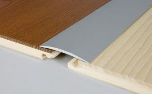 Effector S.A. A70 Listwa łączeniowa samoprzylepna szerokość 60mm 2m 3FA6-857B0_2 (3FA6-857B0_20130625132925)