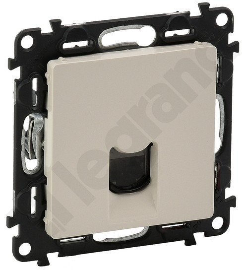 Legrand Valena Life Komputerowe kat. 6A STP Kremowy - 753248