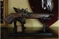 WŁOCHY ZDOBIONY WŁOSKI Pistolet