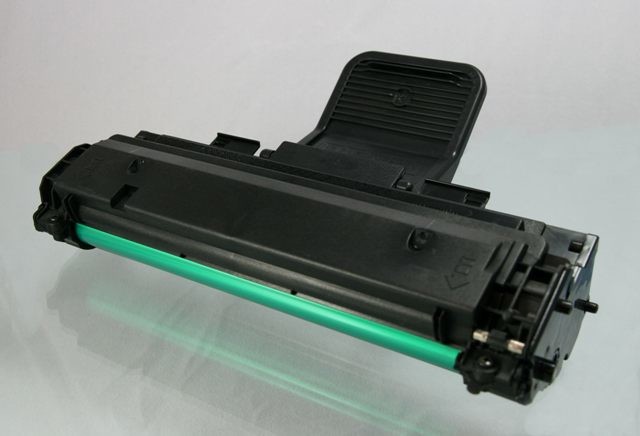 DobreTonery.PL Toner zamiennik DT9833D do Dell 1100 1110 pasuje zamiast Dell J9833 3600 stron