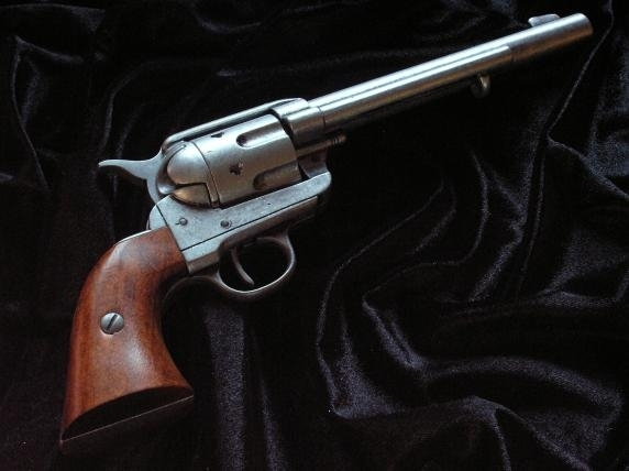Denix KAWALERYJSKA REPLIKA BRONI - COLT WSPANIAŁY REWOLWER 1873r.