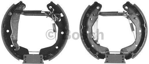 BOSCH Zesatw szczęk hamulcowych 0 204 114 630