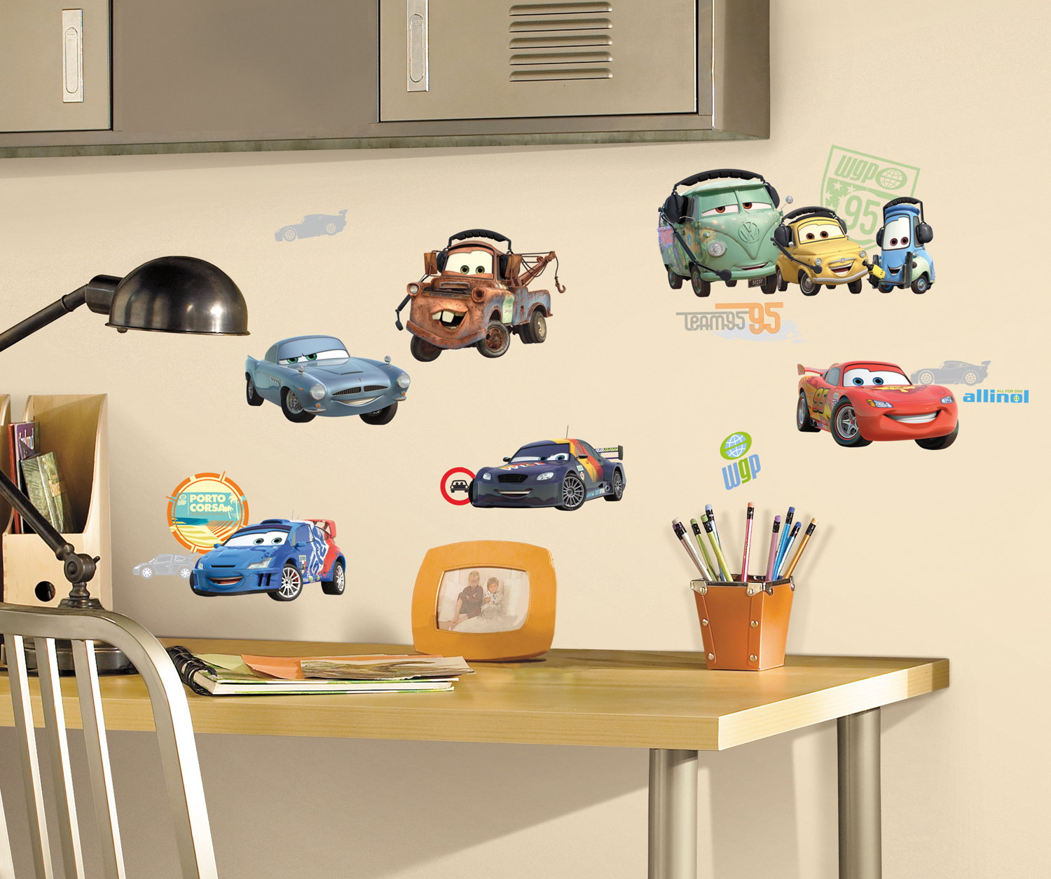 RoomMates Auta 2 - Cars 2 RMK1583SCS