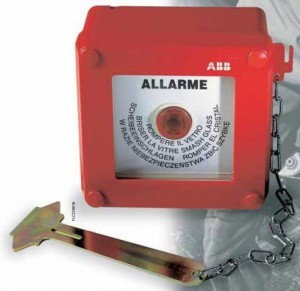 ABB Przycisk przeciwpożarowy natynkowy z młoteczkiem 13180