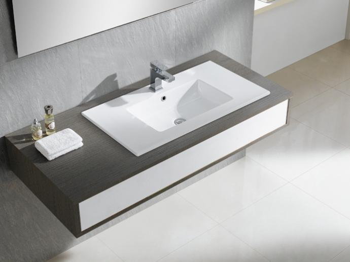 Bathco Liebana 81x46 4066