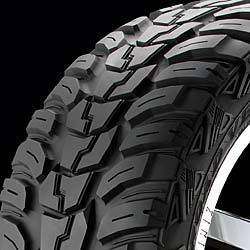 Kumho Road Venture MT KL71 32x11.50R15 113Q