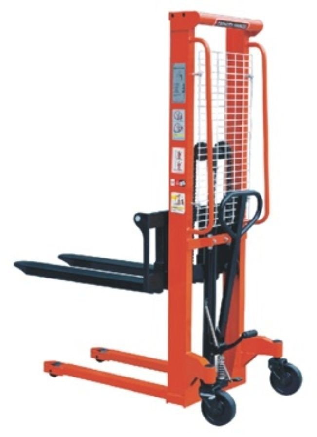 00543620 Wózek podnośnikowy ręczny z widłami regulowanymi oraz dodatkowa pompą n