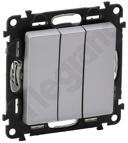 Legrand Valena Life Łącznik Potrójny - 10 AX Aluminium - 752303