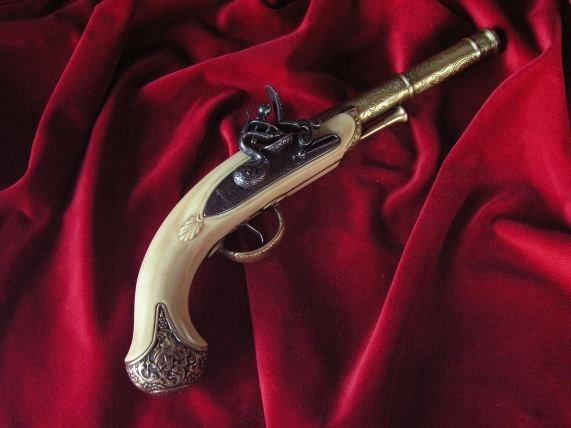 Hiszpania HISTORYCZNY PISTOLET Z XVIII w Z ZAMKIEM SKAŁKOWYM