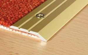 Effector S.A. A01 Listwa mocująca krawędzie wykładzin 1,8m 3FA6-857B0_2013060809 (3FA6-857B0_20130608095014)