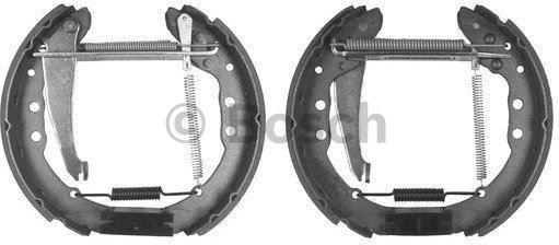 BOSCH Zesatw szczęk hamulcowych 0 204 114 634