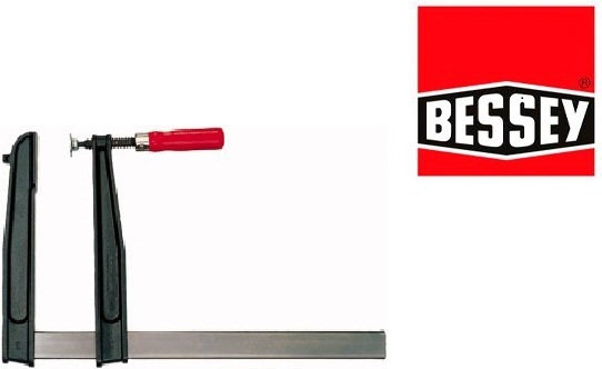 Bessey ścisk śrubowy z żeliwa ciągliwego TKPN, drewniana rękojeść (TKPN50BE)