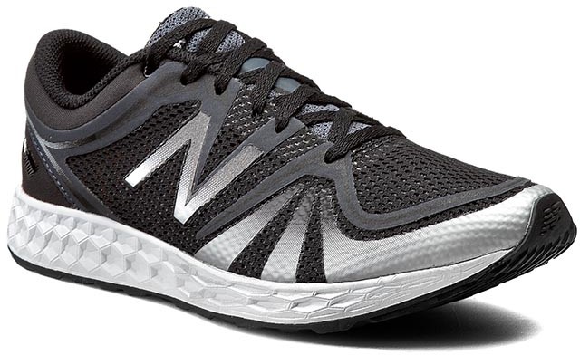 New Balance WX822BS2 czarny