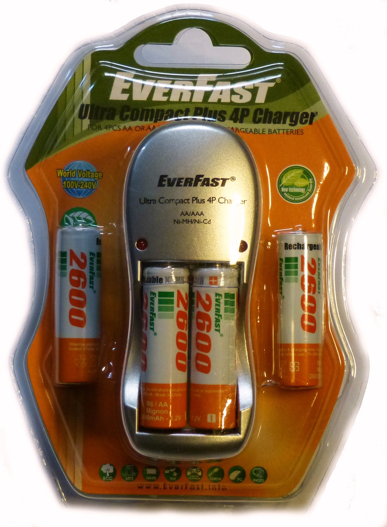 EverFast Ładowarka z 4xAA 2600 mAh + Adapter z R6 na R14