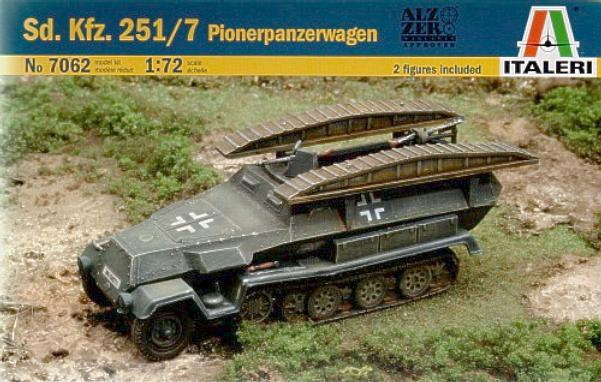 Italeri Sd.Kfz. 2517 Pioneerpanzerwagen