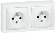 Legrand 086076 OTEO GNIAZD. 2P+Z / GNIAZD. 2P+Z