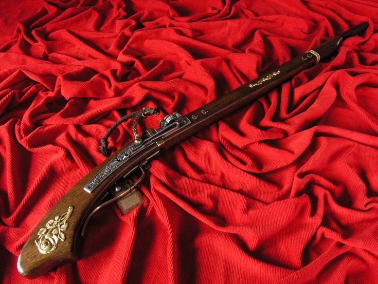 WŁOCHY JEDYNA TAKA STRZELBA Z ZAMKIEM LONTOWYM 1450r. FRANCJA