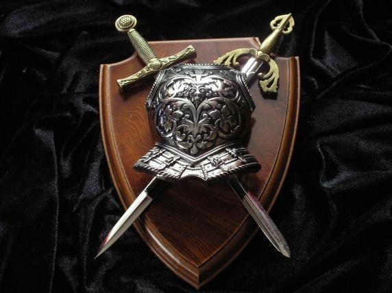 Denix HISTORYCZNA DEKORACJA PANOPLIA DWA MIECZE