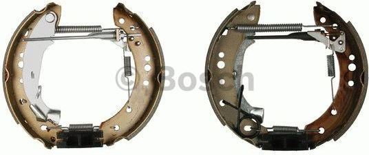 BOSCH Zesatw szczęk hamulcowych 0 204 114 613