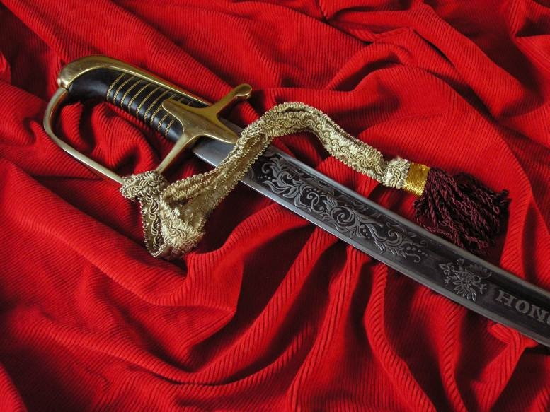 Płatnerze hiszpańscy Szabla polska OFICERSKA wz.1921 bez pochwy - replika broni