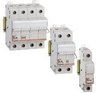 Legrand RB-338 32A 500V PODSTAWA BEZPIECZNIKOWA 3-FAZOWA 10,3*38 005838