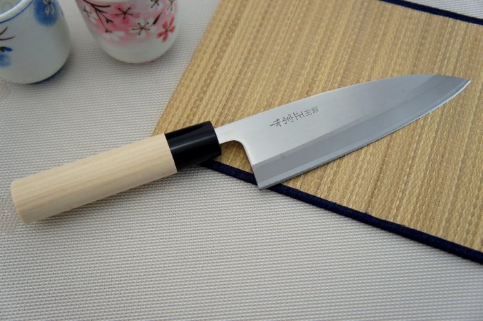 Satake Cutlery Nóż pojedynczy Deba 15,5 cm Satake Megumi 801-638