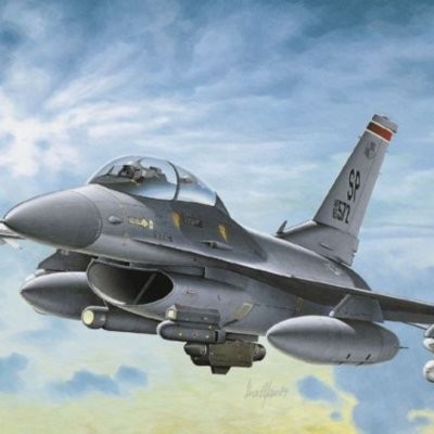 Italeri F-16 C/D Night F alcon MI-188