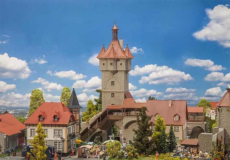 Faller Stara brama miejska 130400