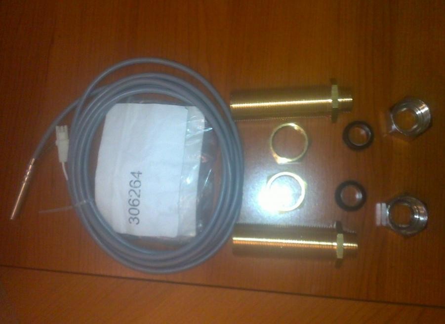 Vaillant wyposażenie dodatkowe dla VIH R_ZŁĄCZKI MONTAŻOWE ORAZ Czujnik TEMP. C