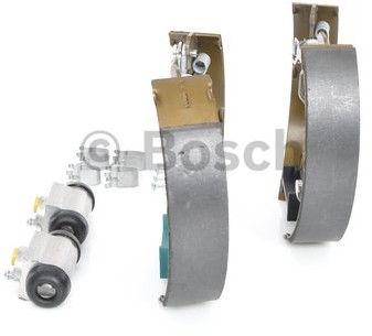 BOSCH KIT SUPERPRO, zestaw szczek hamulcowych + cylinderek hamulca koła zamontowany z tyłu, 0 204 114 668 0204114668