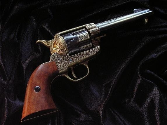 Denix UNIKATOWA REPLIKA BRONI - ZDOBIONY REWOLWER KALIBER 45 S.COLT USA 1886r.