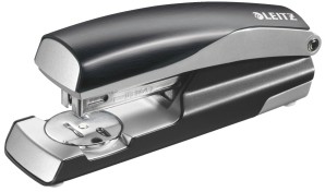 Esselte ZSZYWACZ średni metalowy LEITZ Style 30 kartek czarny ES1101-2