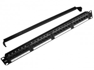 Gembird Patch Panel 24 Porty 1U 19 Kat.6 z funkcją organizacji kabli czarny