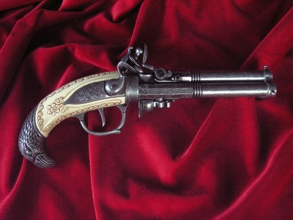 Hiszpania TRZYLUFOWY NIEMIECKI PISTOLET SKAŁKOWY Z GŁOWĄ ORŁA 1775r