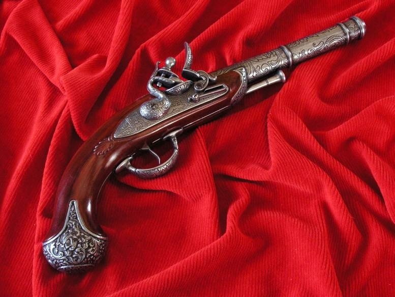 Hiszpania DAWNY PISTOLET Z XVIII w Z ZAMKIEM SKAŁKOWYM