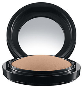 MAC Pro Longwear Powder/Pressed Medium Puder 11.0 g