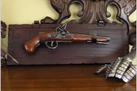 Hiszpania Pistolet SKAŁKOWY NA DREWNIANEJ
