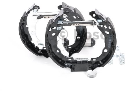 BOSCH KIT SUPERPRO, zestaw szczek hamulcowych + cylinderek hamulca koła zamontowany z tyłu, 0 204 114 658 0204114658