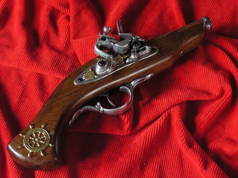WŁOCHY HISZPAŃSKI PISTOLET Z ZAMKIEM SKAŁKOWYM