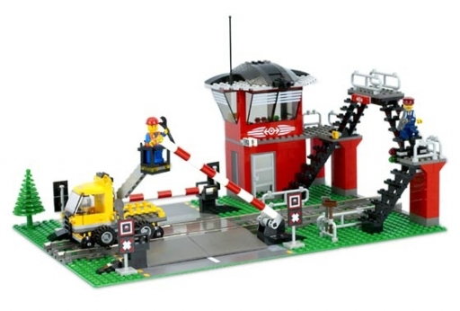 LEGO Trains Train Level Crossing 10128