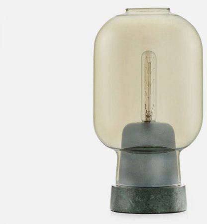 Normann Copenhagen Lampa stołowa Amp zielono-złota 502121