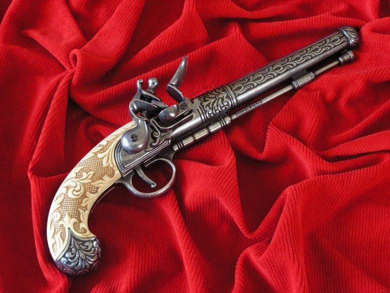 Hiszpania POJEDYNKOWY PISTOLET Z ZAMKIEM SKAŁKOWYM Z XVIII w.