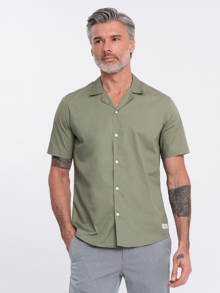 Koszula męska z krótkim rękawem i kubańskim kołnierzem - khaki V4 OM-SHSS-0168